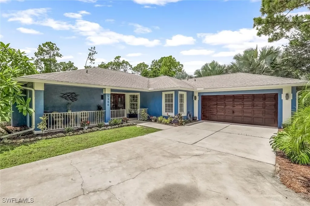 1380 24th Avenue NE Naples FL 34120