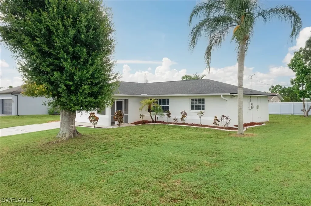 312 SE 25th Terrace Cape Coral FL 33904