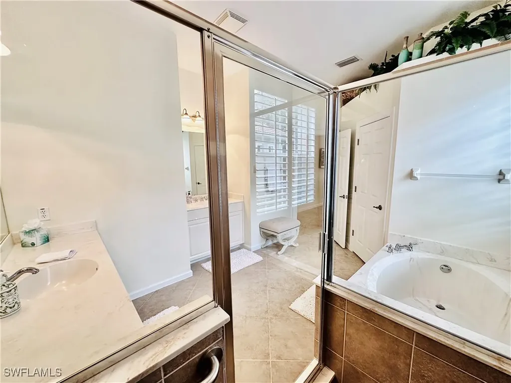 16152 Parque Lane Naples FL 34110