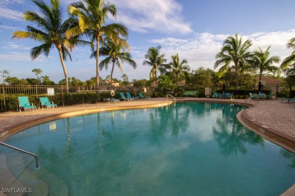 16152 Parque Lane Naples FL 34110