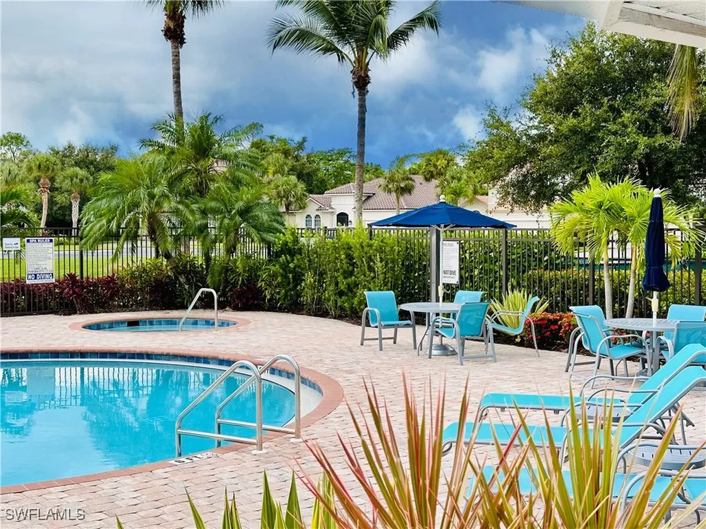 16152 Parque Lane Naples FL 34110