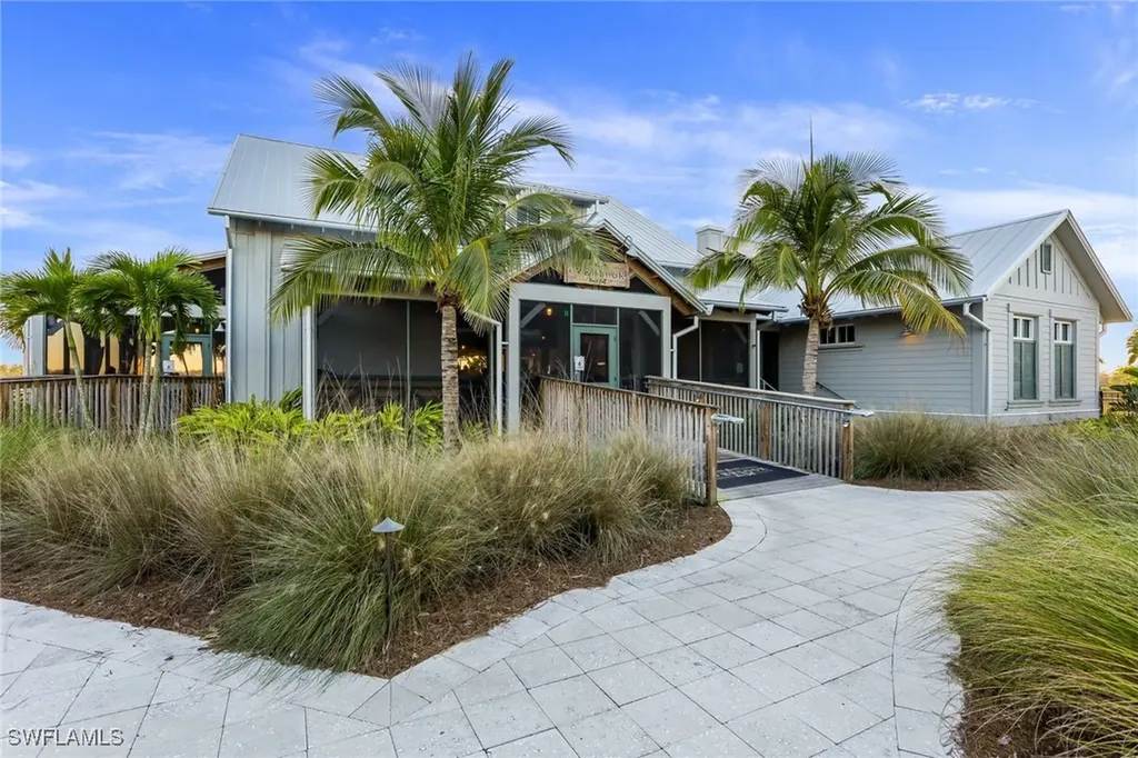 6560 Dominica Drive Naples FL 34113