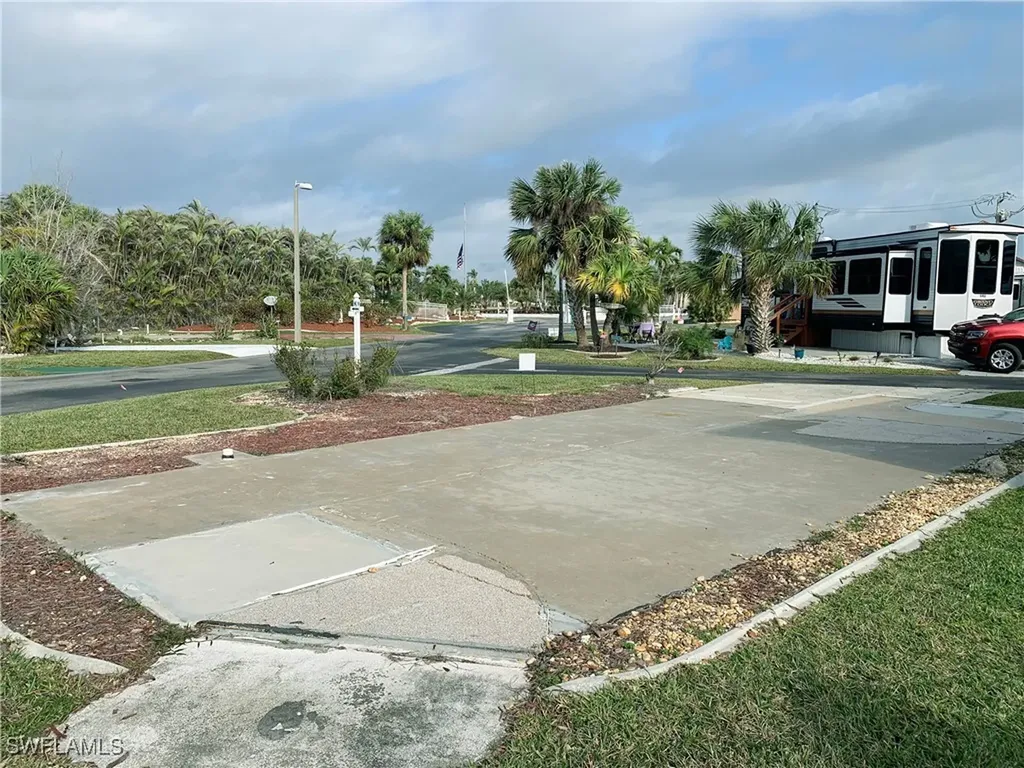 19681 Summerlin #520K Road Fort Myers FL 33908