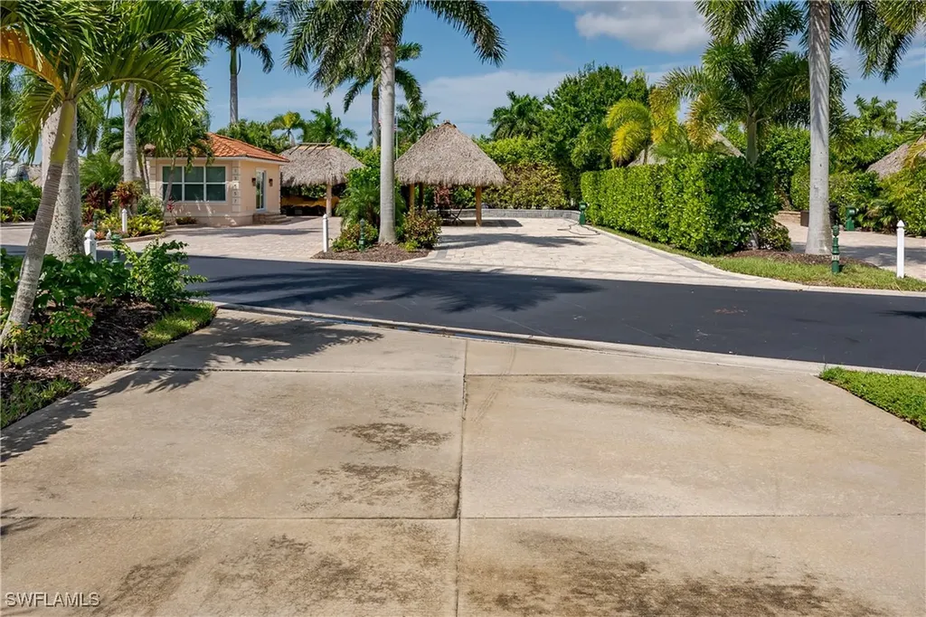 13562 Snapper Lane Naples FL 34114