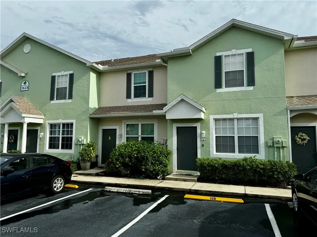 3618 Pine Oak Circle Fort Myers FL 33916