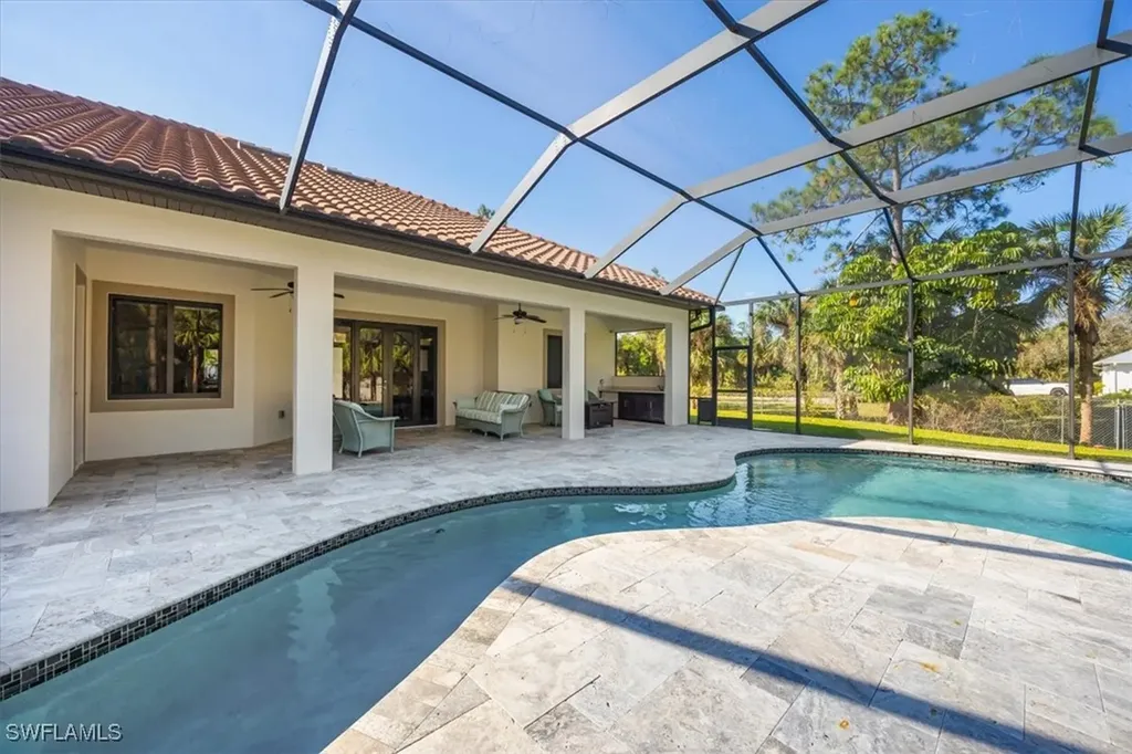 254 17th Street NW Naples FL 34120