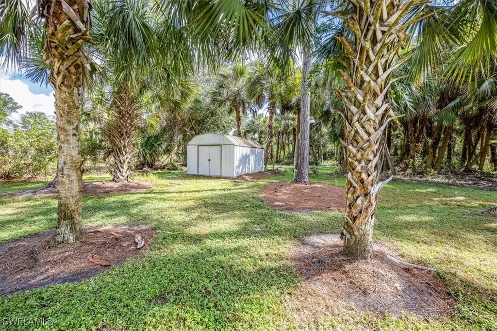 254 17th Street NW Naples FL 34120