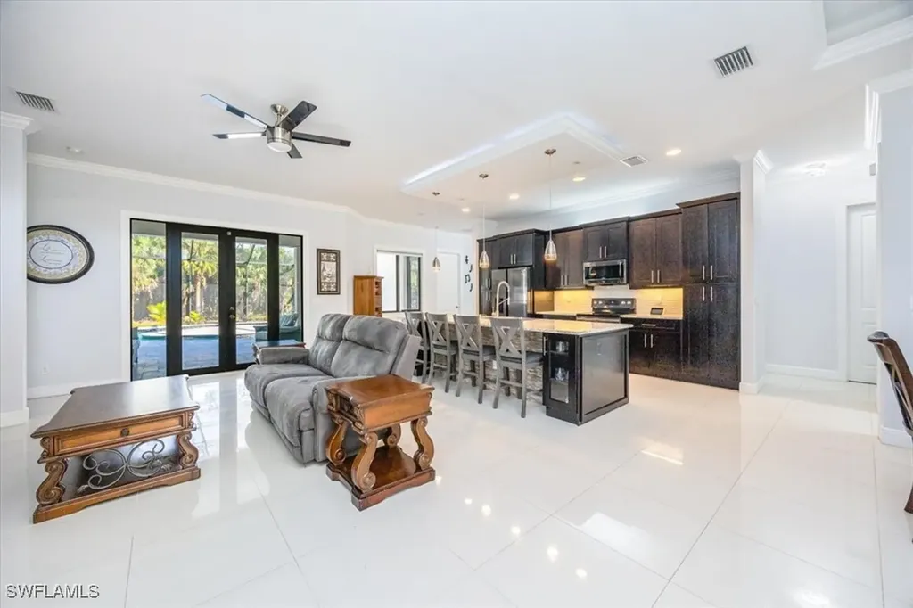 254 17th Street NW Naples FL 34120