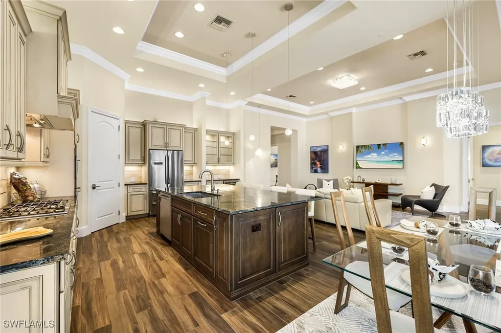 11821 Via Cassina Court Miromar Lakes FL 33913