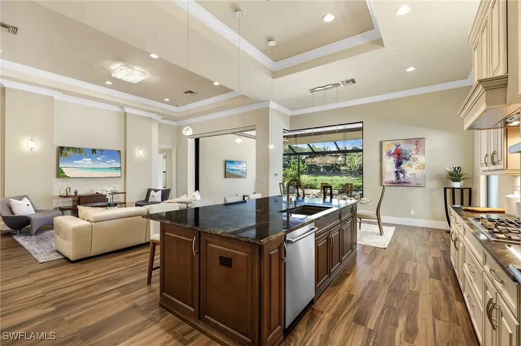 11821 Via Cassina Court Miromar Lakes FL 33913