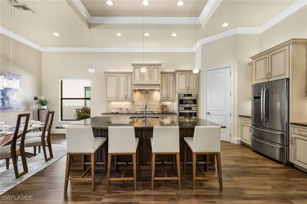 11821 Via Cassina Court Miromar Lakes FL 33913