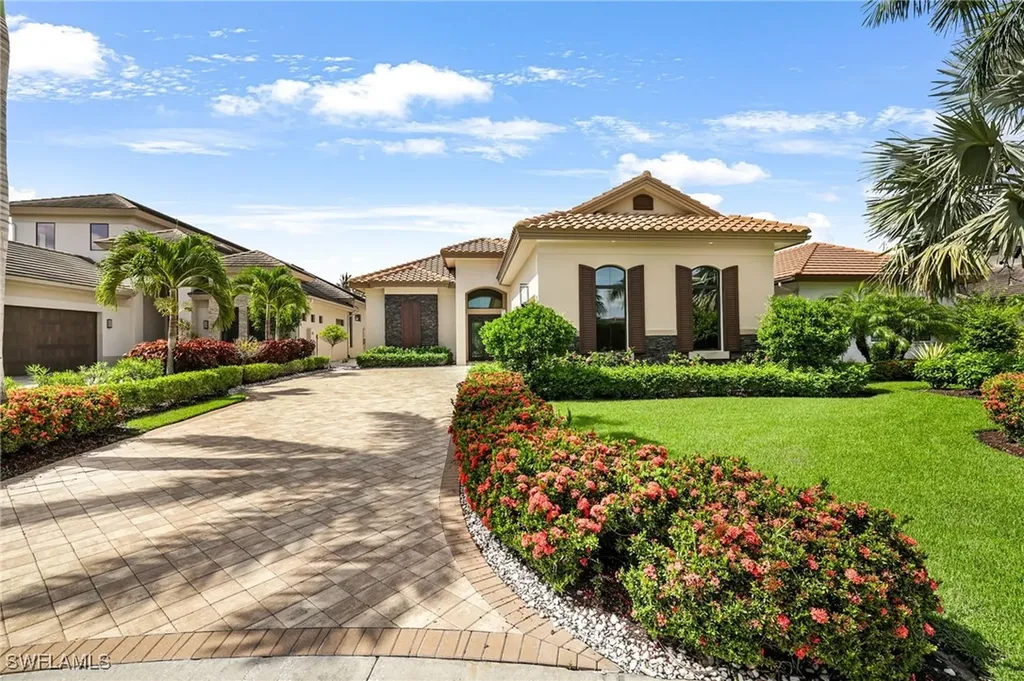11821 Via Cassina Court Miromar Lakes FL 33913