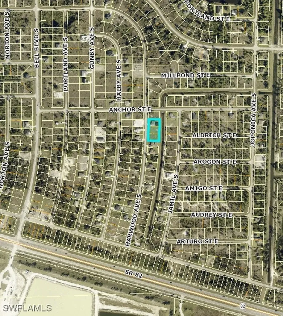 1039 Harwood Avenue S Lehigh Acres FL 33974