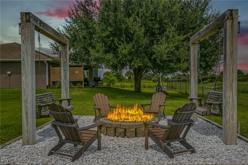 1039 Harwood Avenue S Lehigh Acres FL 33974