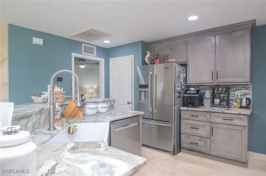 1039 Harwood Avenue S Lehigh Acres FL 33974