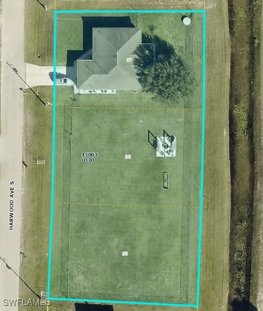 1039 Harwood Avenue S Lehigh Acres FL 33974