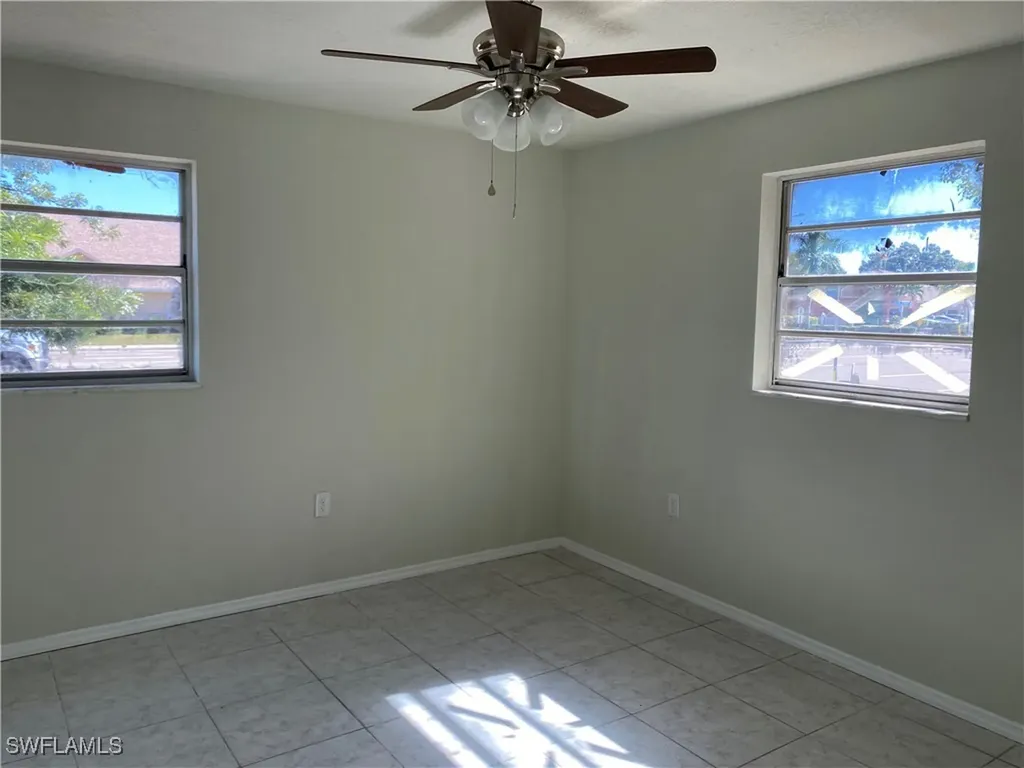 1546 SE 42nd Terrace Cape Coral FL 33904