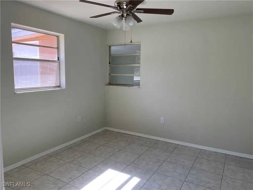 1546 SE 42nd Terrace Cape Coral FL 33904