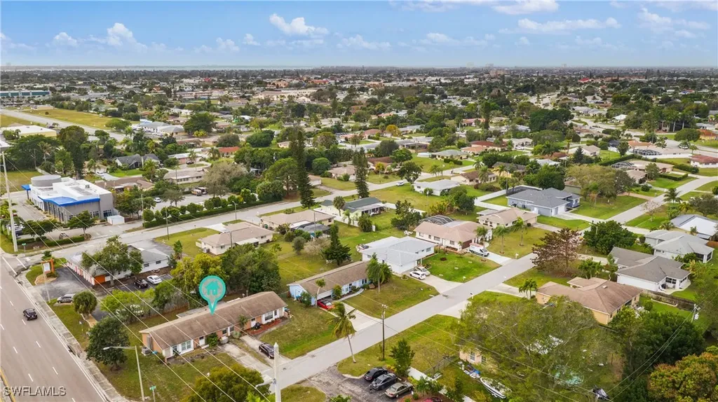 1546 SE 42nd Terrace Cape Coral FL 33904