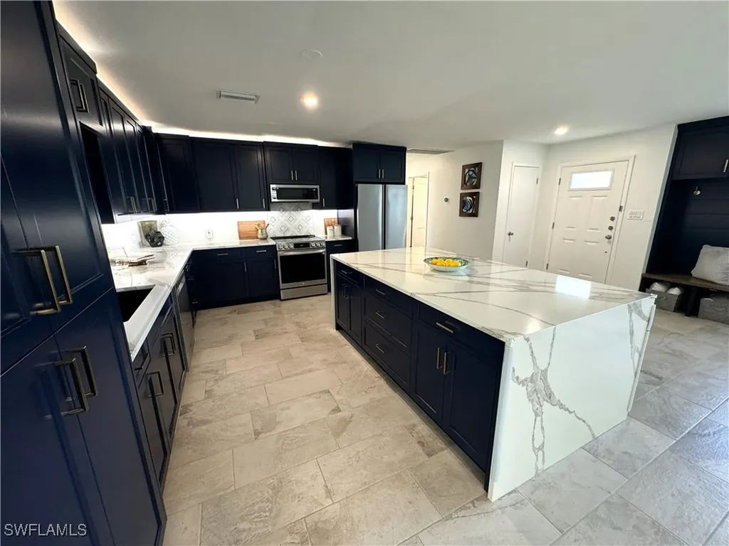 131 Coral Vine Drive Naples FL 34110