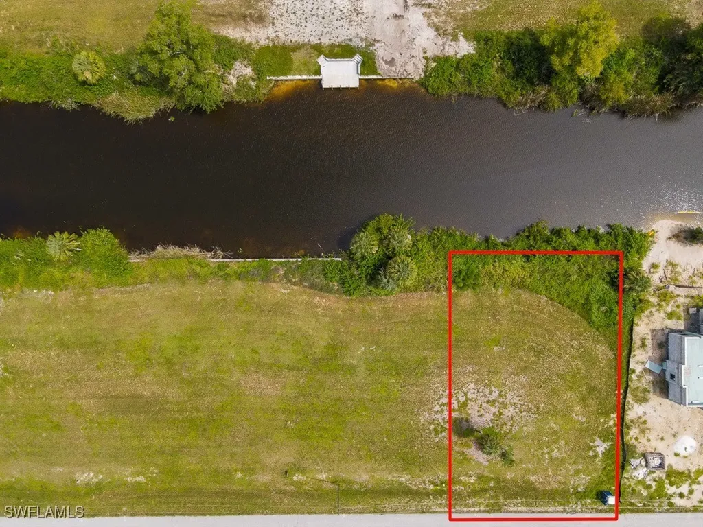 2113 NE 27th Street Cape Coral FL 33909