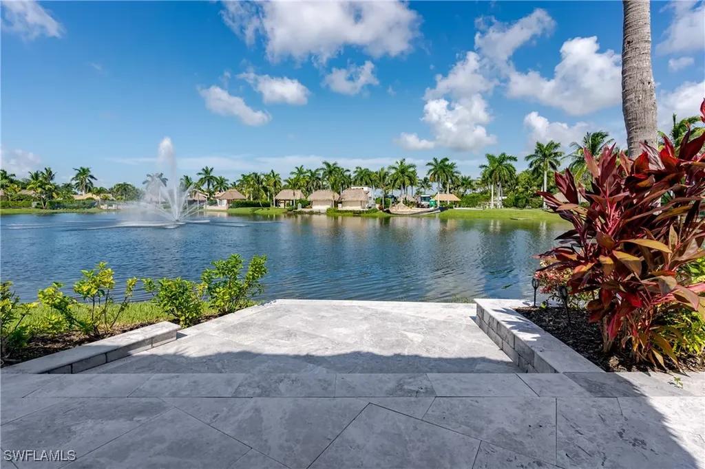 13453 Ladyfish Lane Naples FL 34114