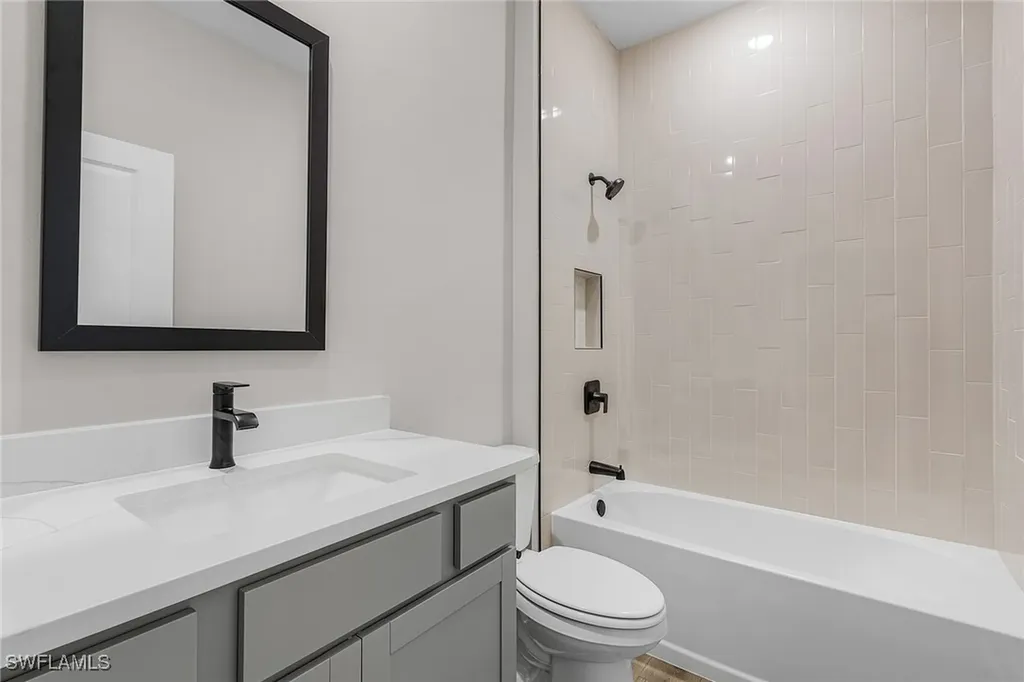 710 SW 21st Street Cape Coral FL 33991