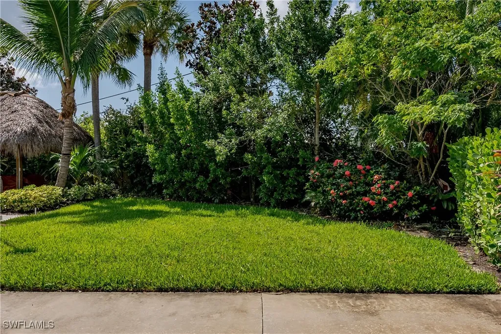 13499 Snook Circle Naples FL 34114