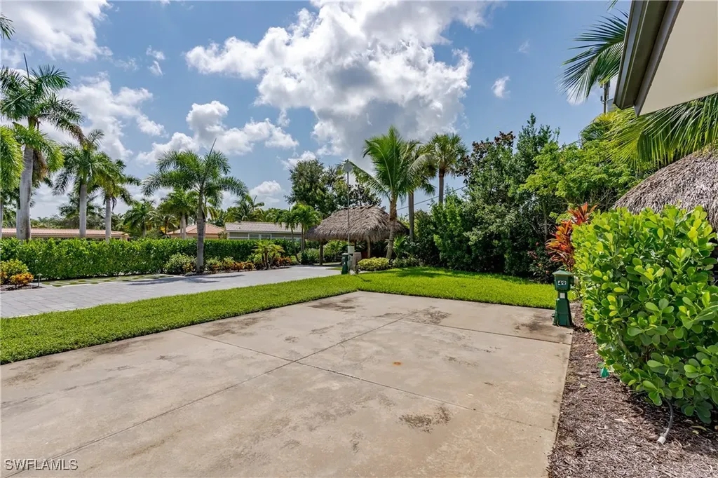 13499 Snook Circle Naples FL 34114