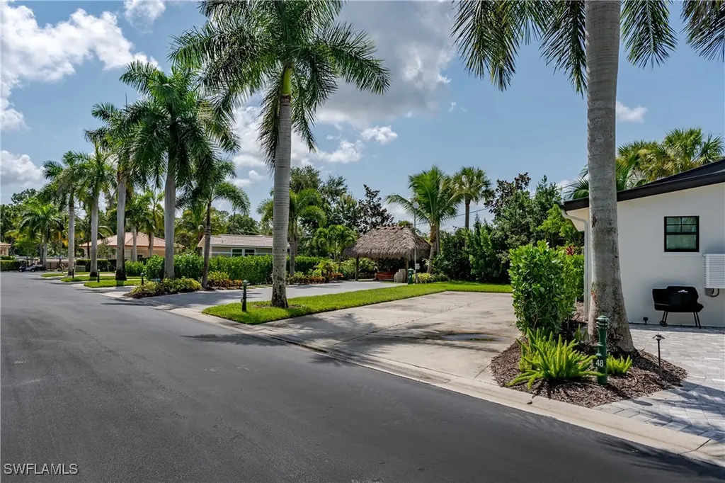 13499 Snook Circle Naples FL 34114