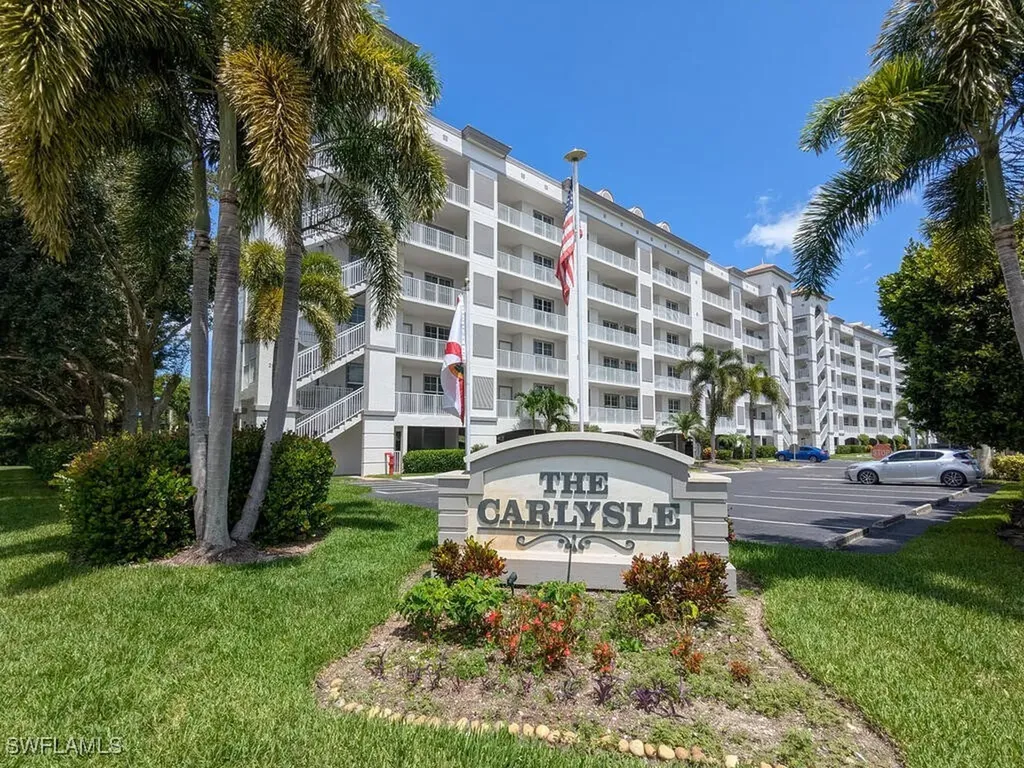 28700 Trails Edge Boulevard Bonita Springs FL 34134