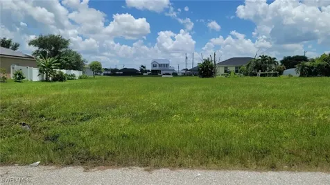 417 NW 17th Avenue Cape Coral FL 33993