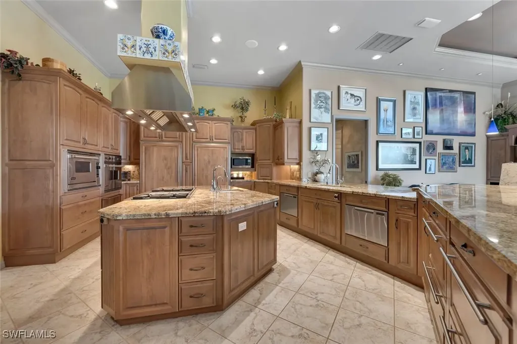 1220 Ember Court Marco Island FL 34145