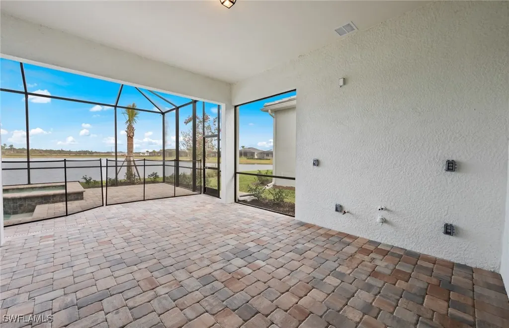 7007 Chapel Creek Lane North Fort Myers FL 33917