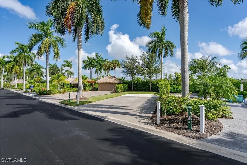 13611 Snook Circle Naples FL 34114