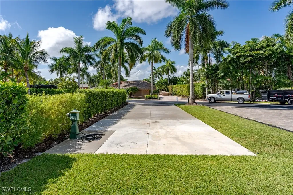 13611 Snook Circle Naples FL 34114