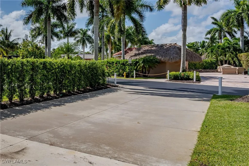 13611 Snook Circle Naples FL 34114