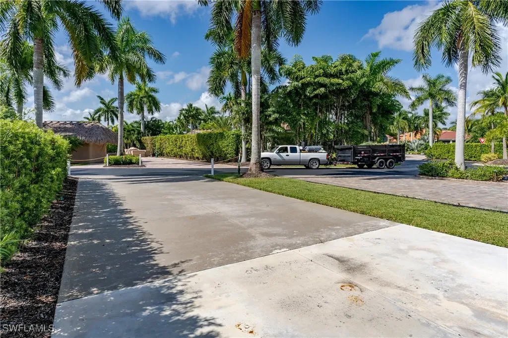13611 Snook Circle Naples FL 34114