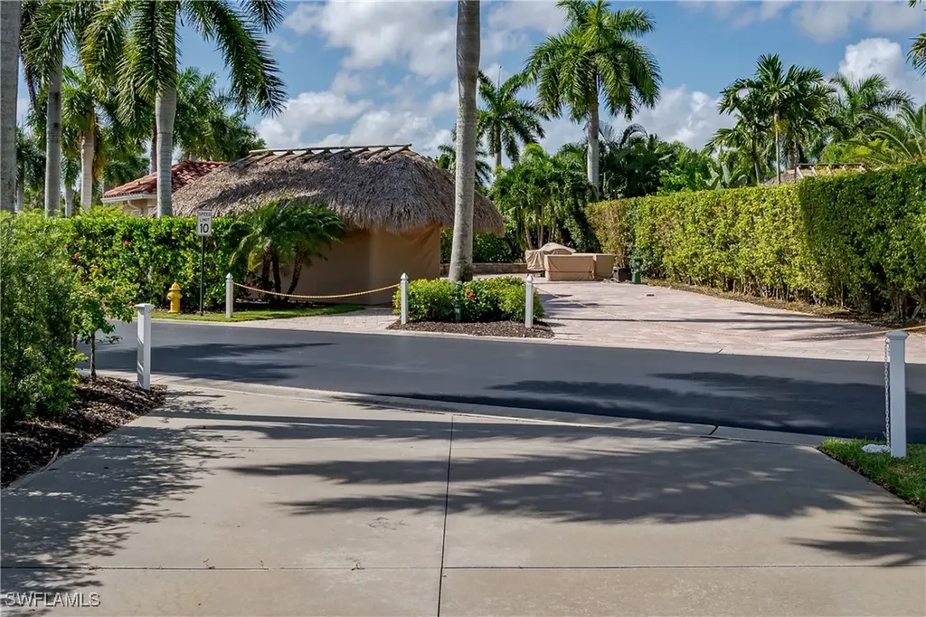 13611 Snook Circle Naples FL 34114
