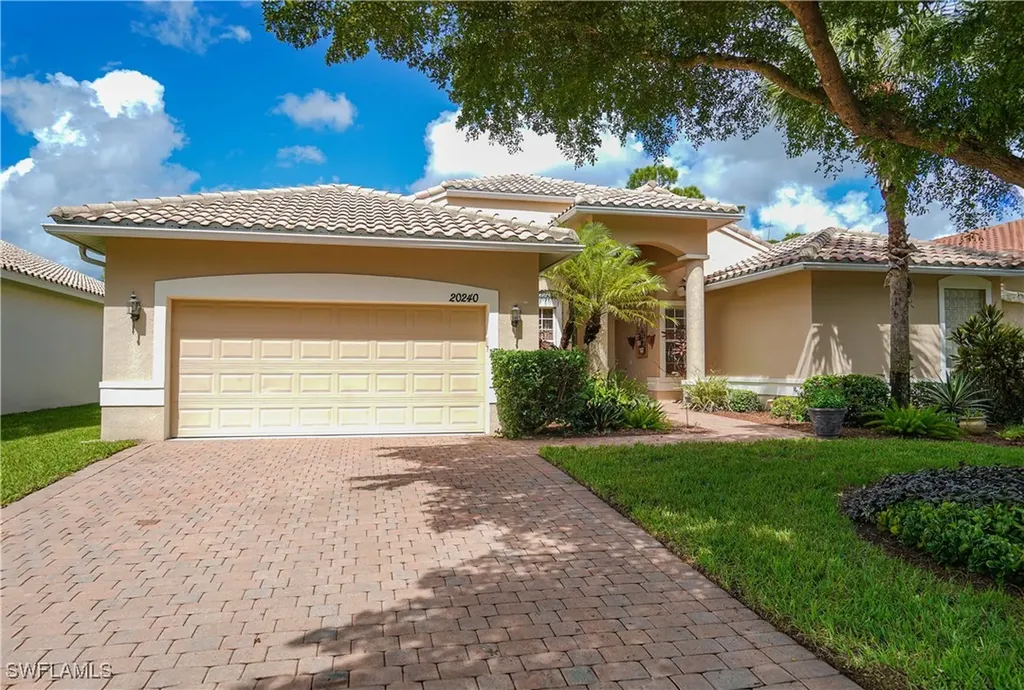 20240 Foxworth Circle Estero FL 33928