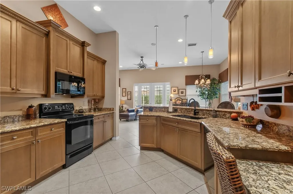 20240 Foxworth Circle Estero FL 33928