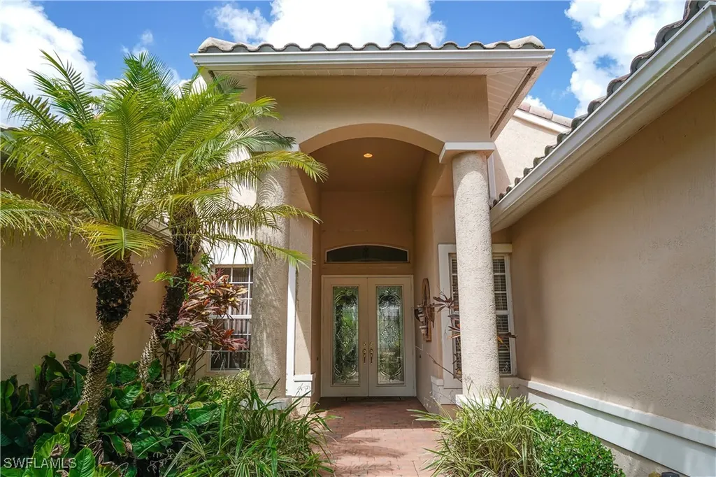 20240 Foxworth Circle Estero FL 33928