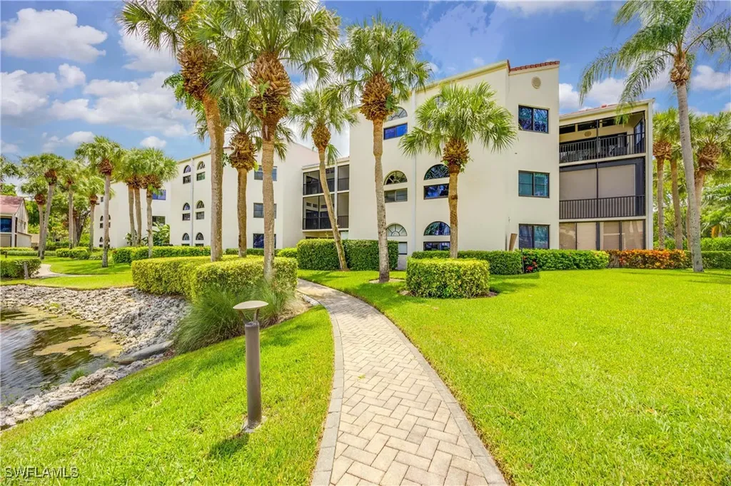 6545 Valen Way Naples FL 34108