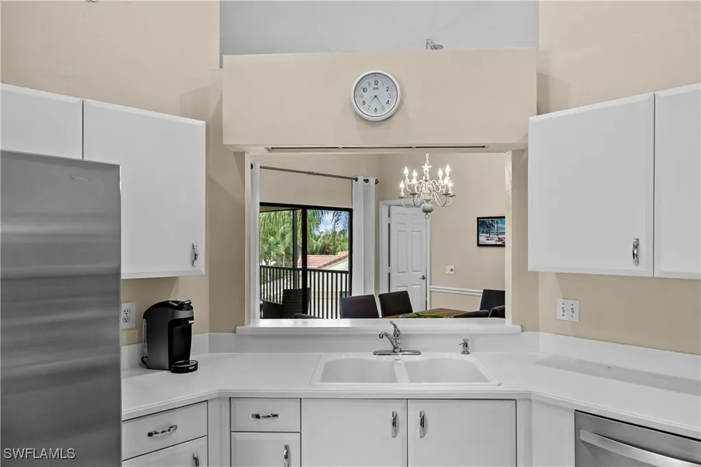 6545 Valen Way Naples FL 34108