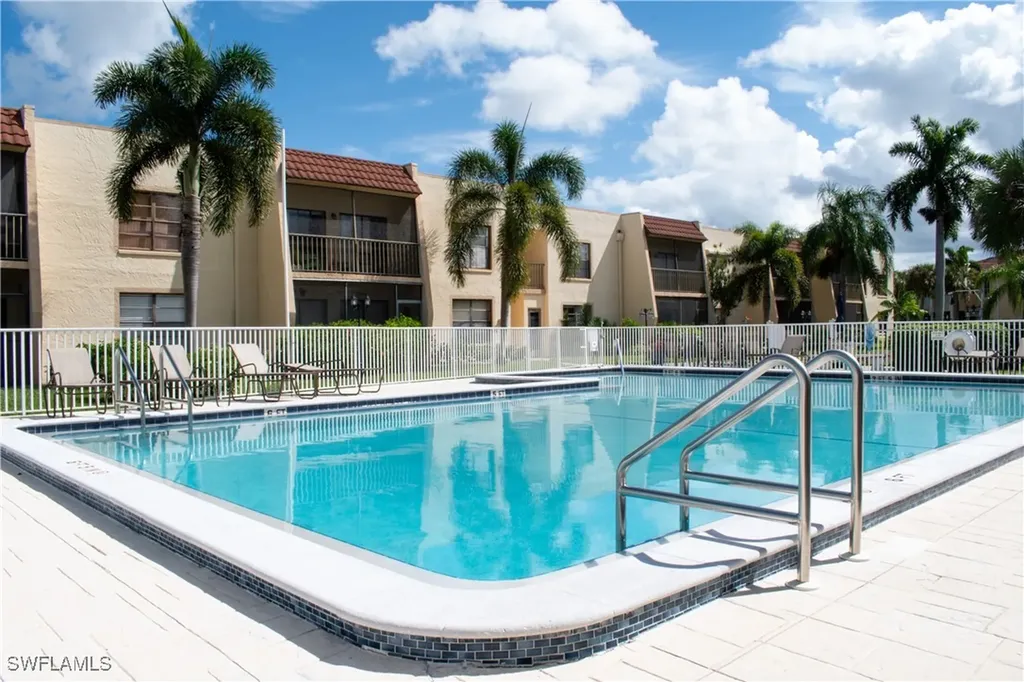 12505 Mcgregor Boulevard Fort Myers FL 33919