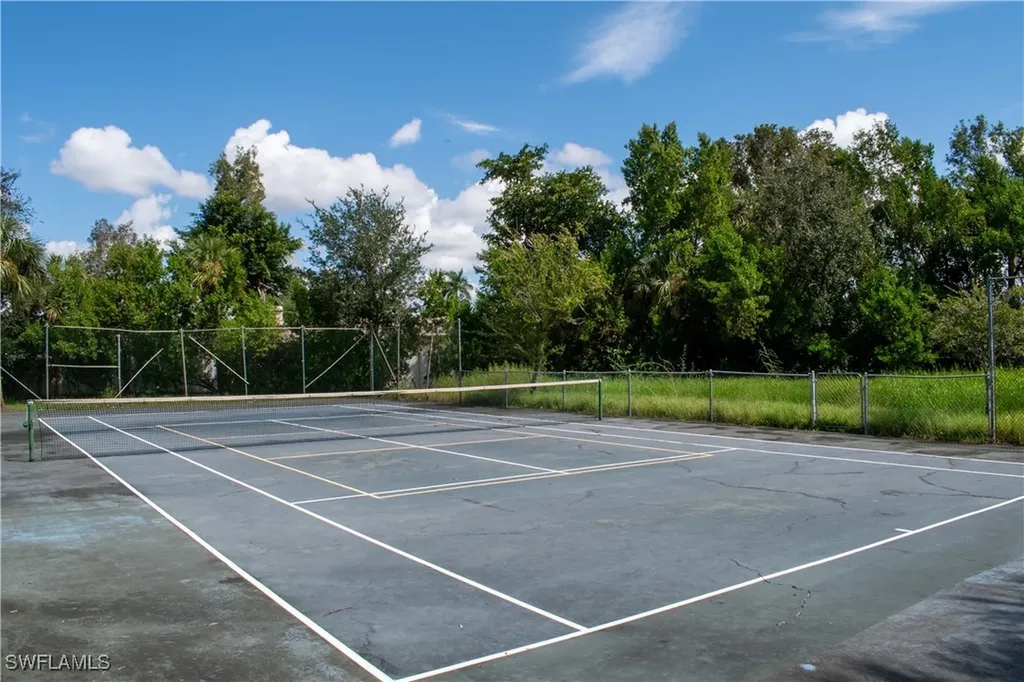 12505 Mcgregor Boulevard Fort Myers FL 33919