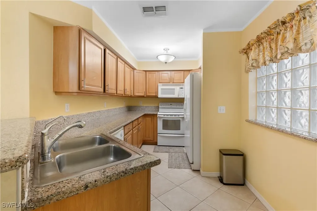 12505 Mcgregor Boulevard Fort Myers FL 33919