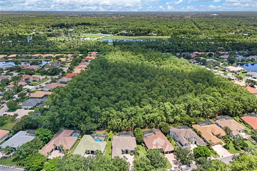 9641 Wilshire Lakes Boulevard Naples FL 34109