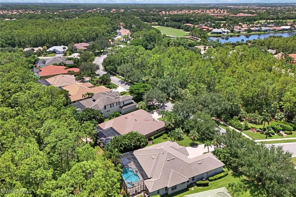 9641 Wilshire Lakes Boulevard Naples FL 34109