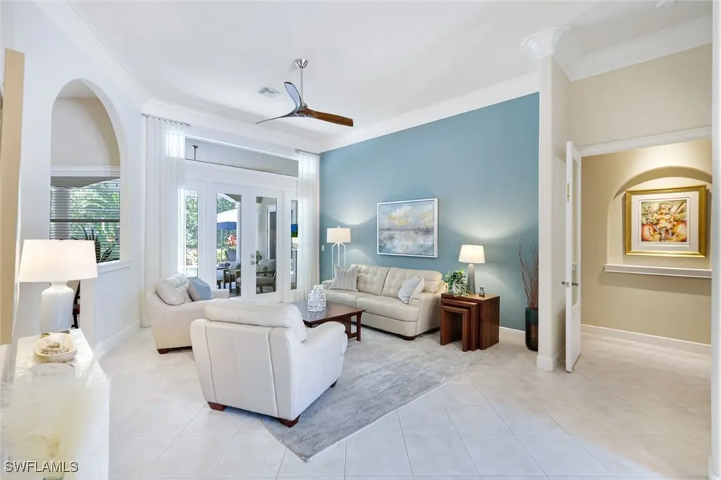 9641 Wilshire Lakes Boulevard Naples FL 34109